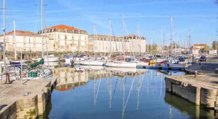 Residence Esmeralda Meuble De Tourisme 3 Etoiles Rochefort  Eksteriør billede